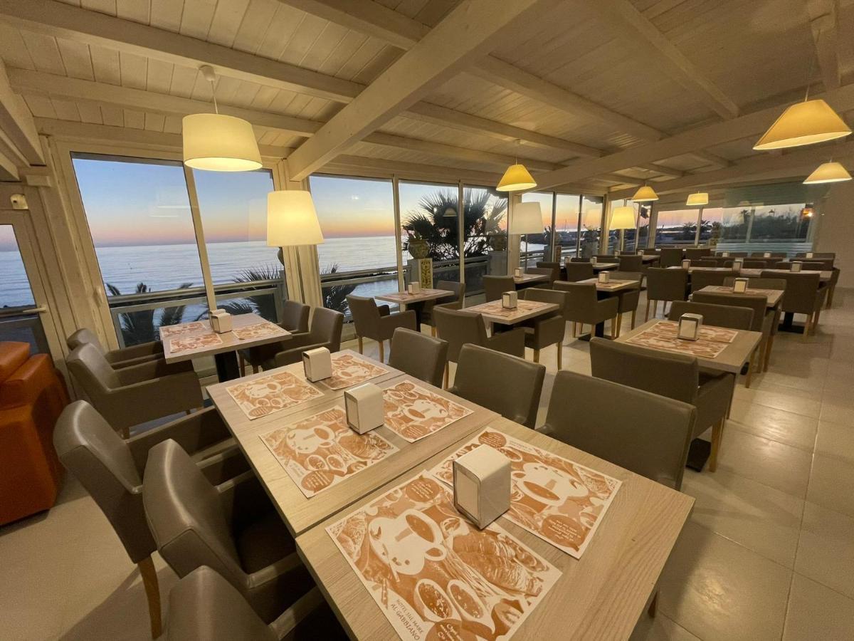 Hotel Sul Mare Al Gabbiano Скольїтті Екстер'єр фото