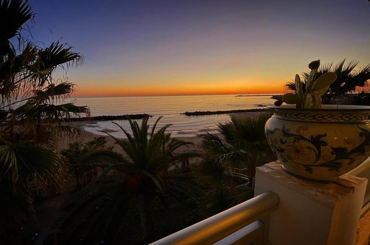 Hotel Sul Mare Al Gabbiano Скольїтті Екстер'єр фото