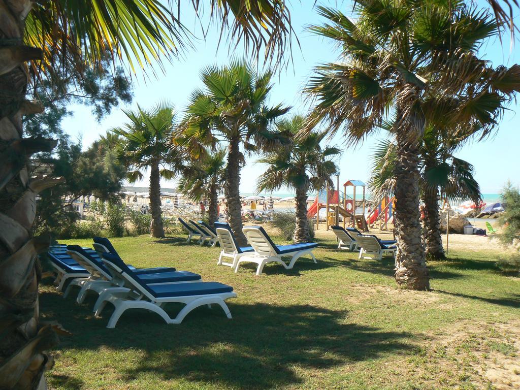 Hotel Sul Mare Al Gabbiano Скольїтті Екстер'єр фото
