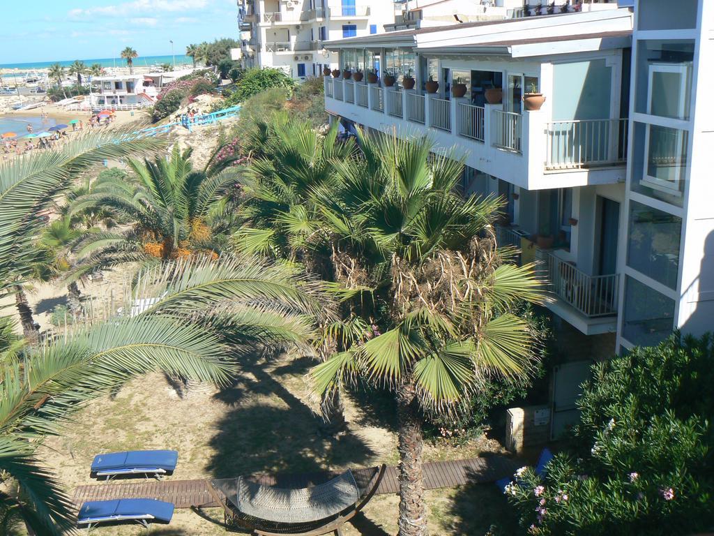 Hotel Sul Mare Al Gabbiano Скольїтті Екстер'єр фото