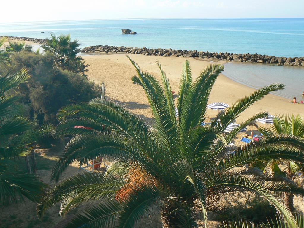 Hotel Sul Mare Al Gabbiano Скольїтті Екстер'єр фото