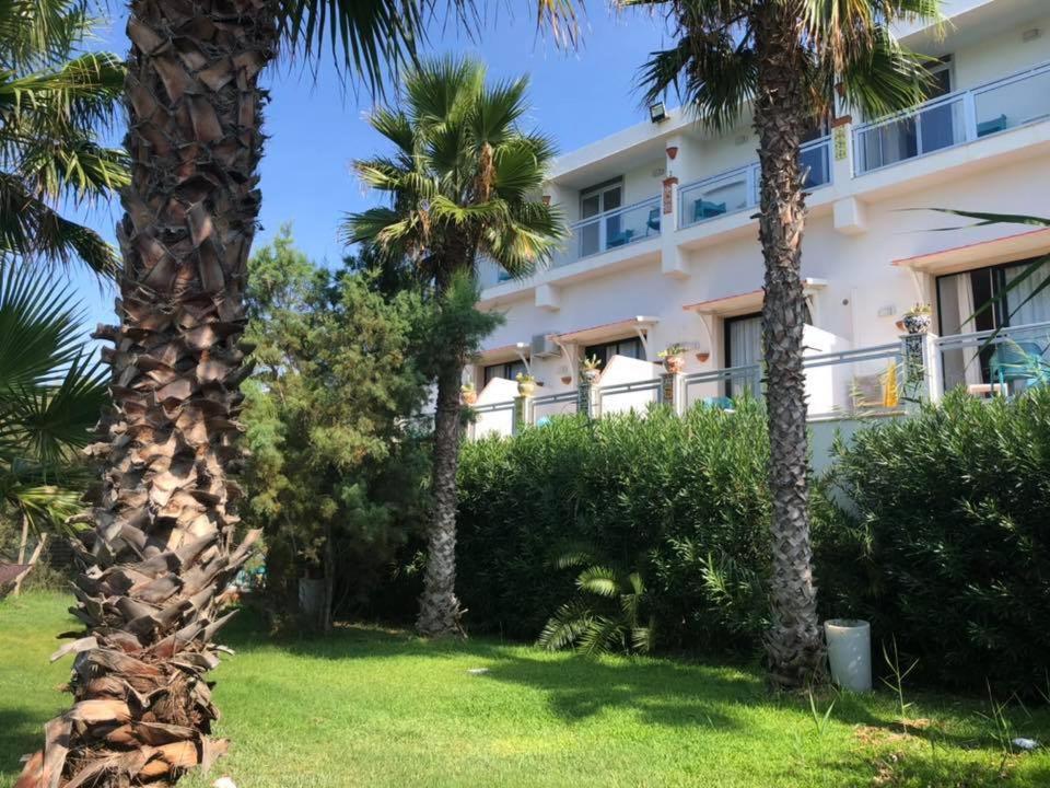 Hotel Sul Mare Al Gabbiano Скольїтті Екстер'єр фото
